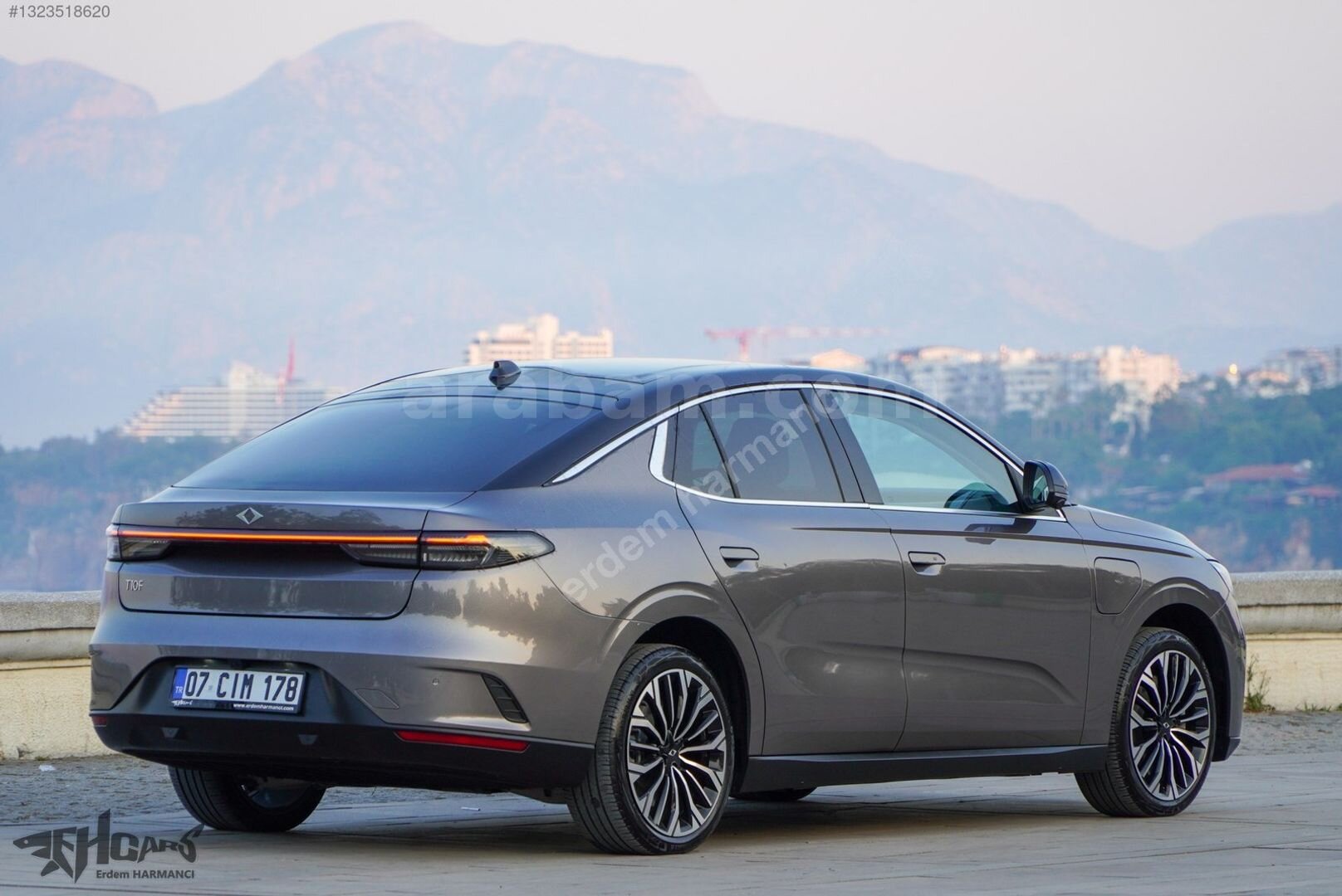 Galeriden TOGG T10F V2 Uzun Menzil 2025 Model Antalya 7.200 km Füme 6