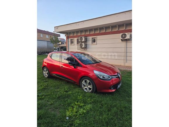 Sahibinden Renault Clio 1.5 dCi Icon 2014 Model Hatasiz 159.000 km Kırmızı