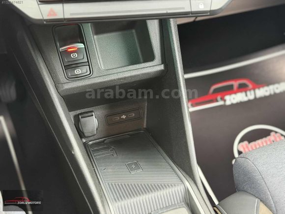 2025 RENAULT R5 E-Tech EV52 Techno/ÇİFT RENK/HATASIZ 6900 KM DE