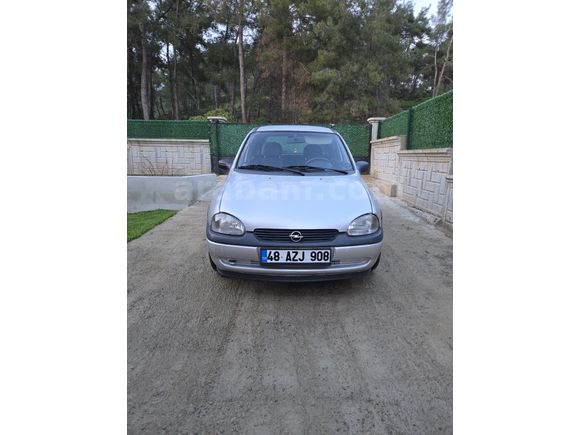Tam Otomatik Sahibinden Opel Corsa 1.4 CD