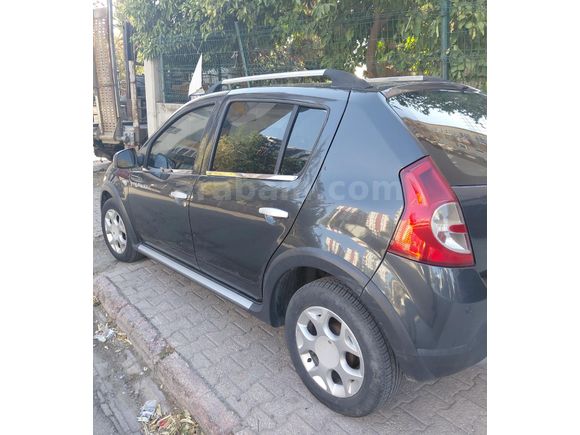 Sahibinden Dacia Sandero 1.5 dCi Stepway 2011 Model