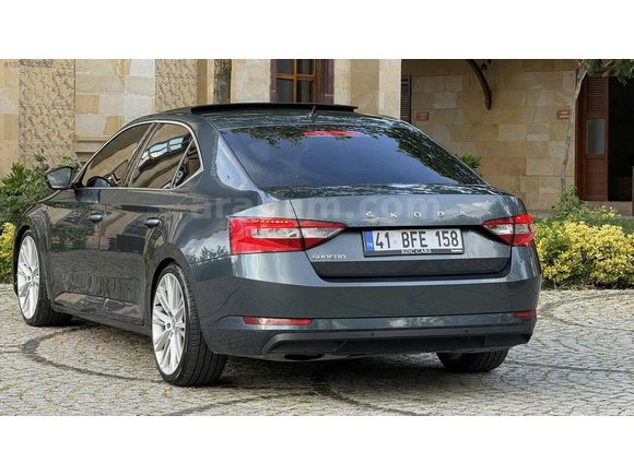 2019 SUBERB 1.6 TDİ ELİT CAM TAVAN