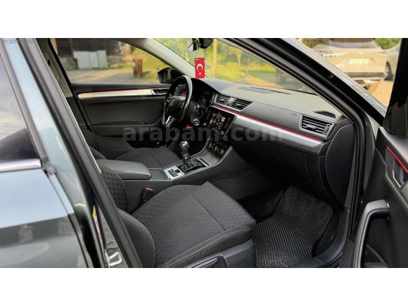 2019 SUBERB 1.6 TDİ ELİT CAM TAVAN