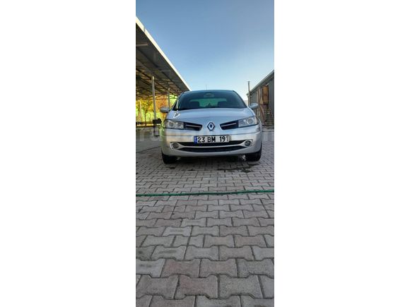 Sahibinden Renault Megane 1.6 Extreme 2009 Model  193.000 km Gri (titanyum)