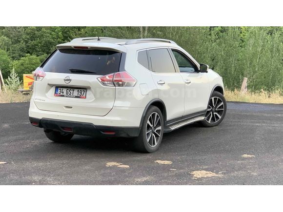 Sahibinden Nissan X-Trail 1.6 dCi Platinum Premium 2014 Model Bingöl