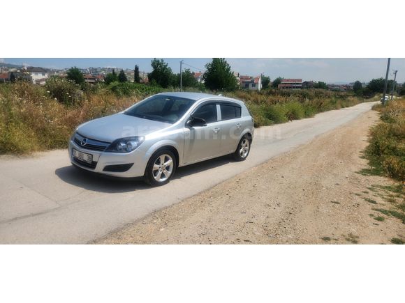 Galeriden Opel Astra 1.6 Enjoy 2012 Model Bursa