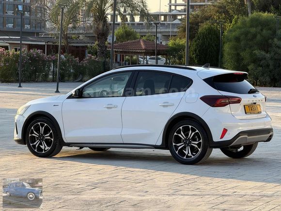 TAŞAR OTOMOTİV DEN 2023 FORD FOCUS ACTIVE X OTOMATİK