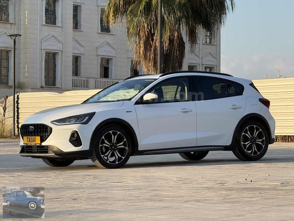 TAŞAR OTOMOTİV DEN 2023 FORD FOCUS ACTIVE X OTOMATİK