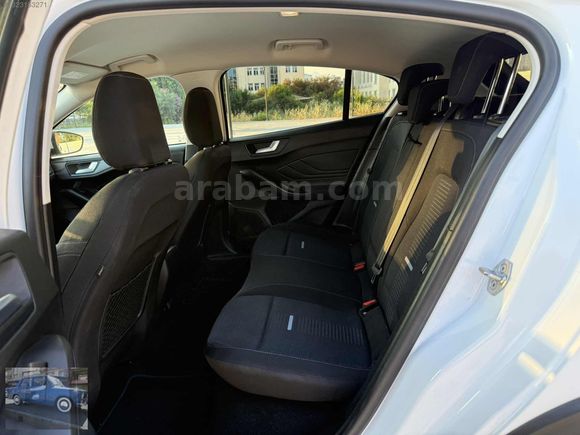 TAŞAR OTOMOTİV DEN 2023 FORD FOCUS ACTIVE X OTOMATİK