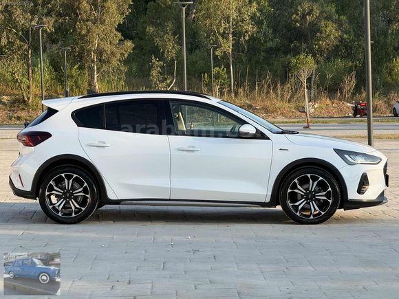 TAŞAR OTOMOTİV DEN 2023 FORD FOCUS ACTIVE X OTOMATİK