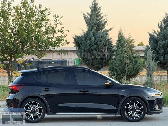 DURMAZ AUTO'DAN 2023 MODEL FORD FOCUS ACTİVE X HATASIZ BYSZ