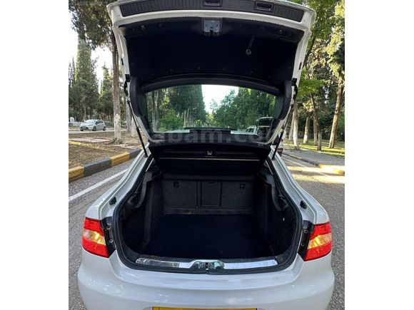 PREMİUM'DAN SUPERB 2.TDPRESTİJ FULL BAKIMLI