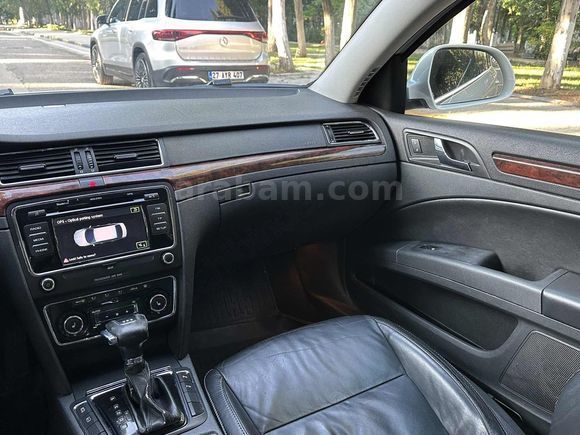 PREMİUM'DAN SUPERB 2.TDPRESTİJ FULL BAKIMLI