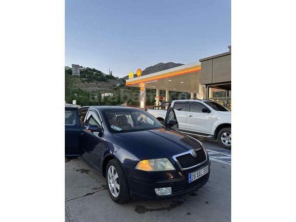 Sahibinden Skoda Octavia 1.6 FSI Elegance 2005 Model 
