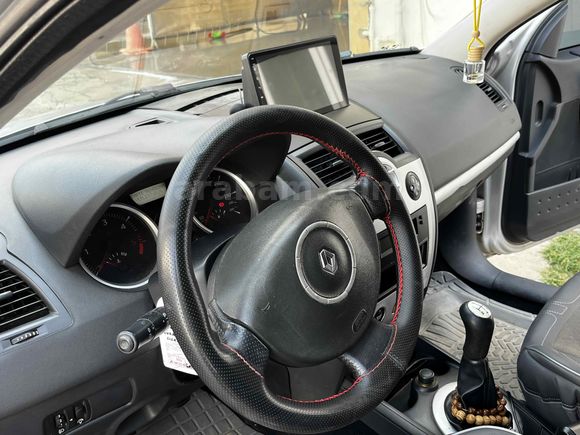 Sahibinden Renault Megane 1.5 dCi Extreme 2010 Model