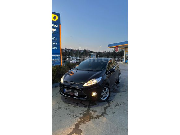 Ford Fiesta Titanium X