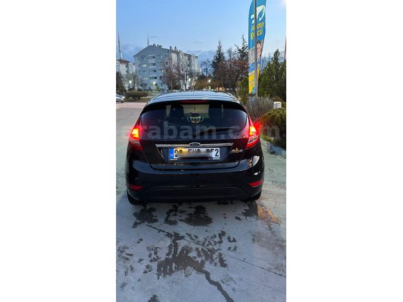 Ford Fiesta Titanium X