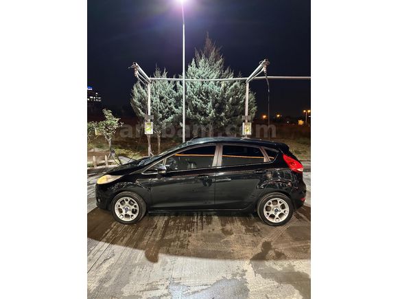 Ford Fiesta Titanium X