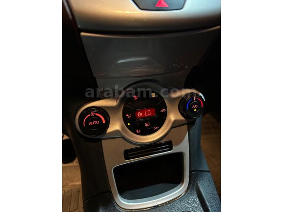 Ford Fiesta Titanium X