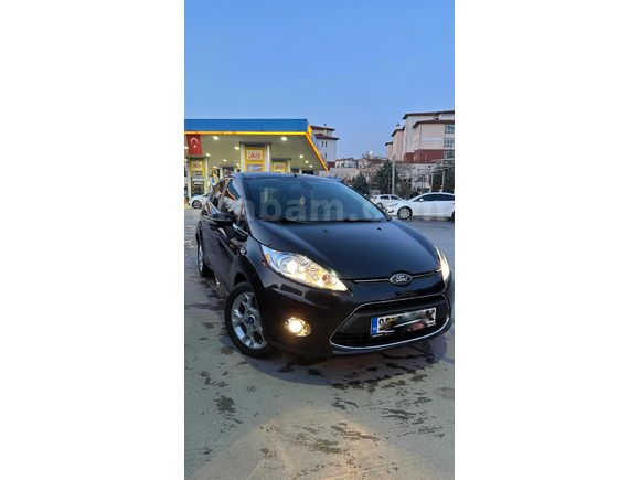 Ford Fiesta Titanium X