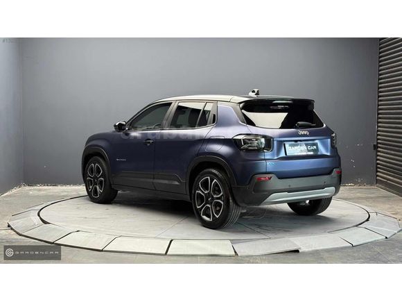 '''GARDEN''2023 MAVİ/SİYAH JEEP AVENGER SUMMİT