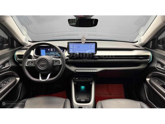 '''GARDEN''2023 MAVİ/SİYAH JEEP AVENGER SUMMİT