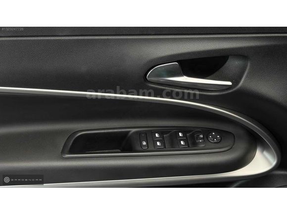 '''GARDEN''2023 MAVİ/SİYAH JEEP AVENGER SUMMİT