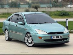 Sahibinden Ford Focus 1.6 Ghia 2000 Model