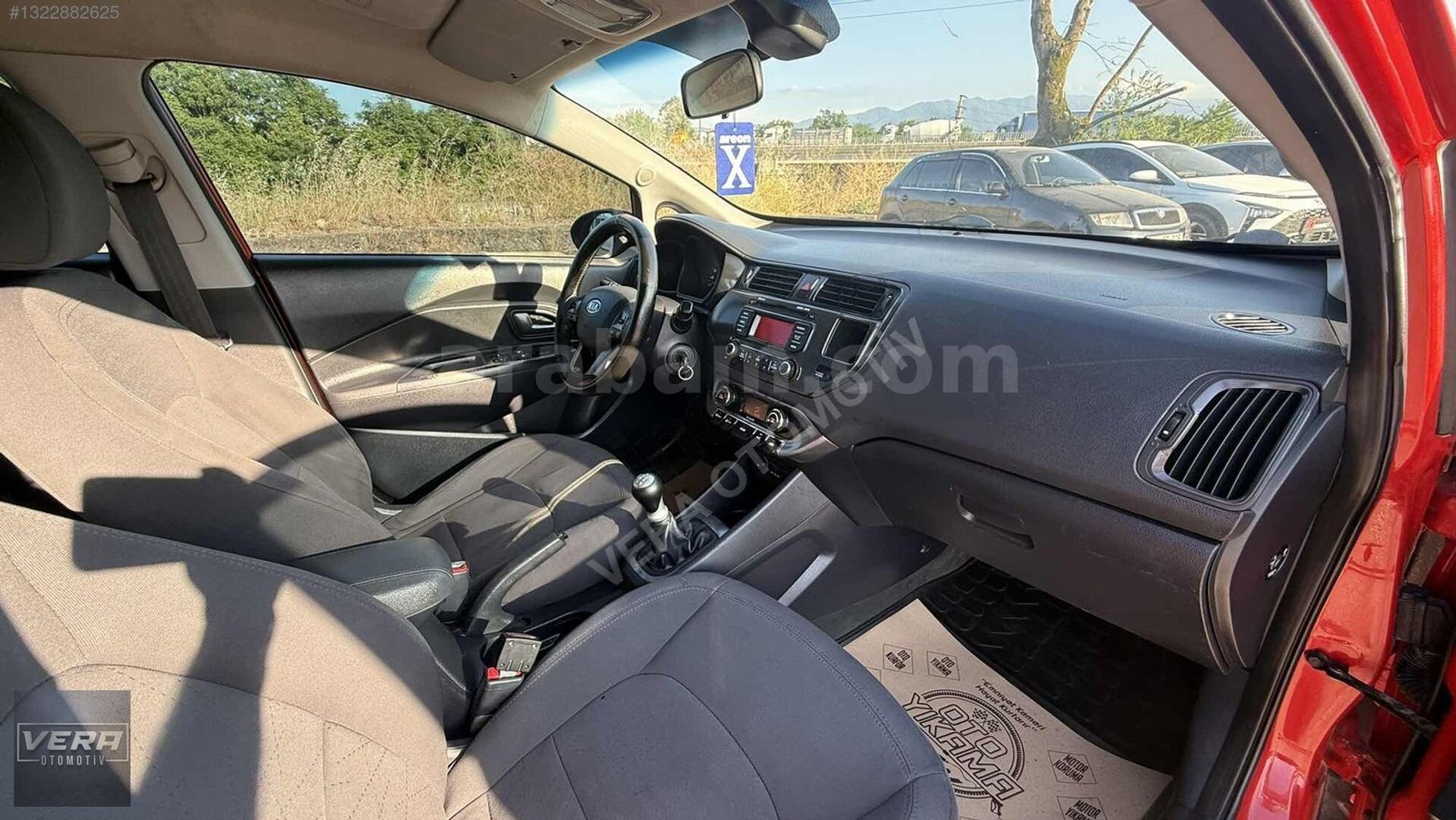 Galeriden Kia Rio 1.25 CVVT Fancy 2012 Model Düzce 267.000 km Kırmızı 5