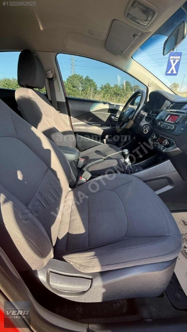 Galeriden Kia Rio 1.25 CVVT Fancy 2012 Model Düzce 267.000 km Kırmızı 6