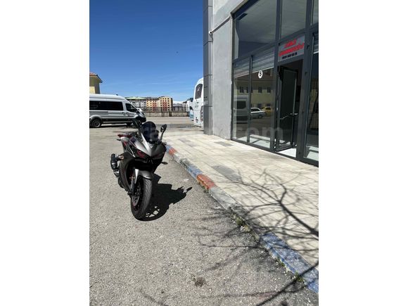 Sahibinden Yamaha YZF R25 
