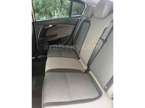 Sahibinden Fiat Egea 1.3 Multijet Urban Plus 2019 Model  220000 km Beyaz