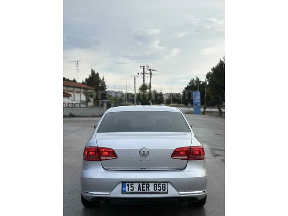 195***km’de OTOMATİK PASSAT