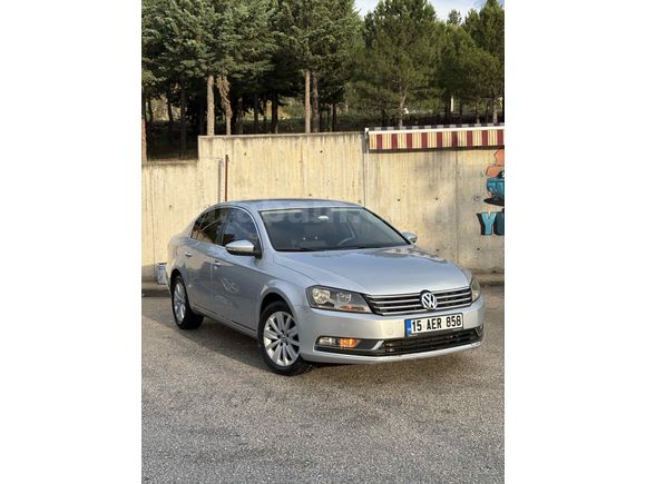 195***km’de OTOMATİK PASSAT