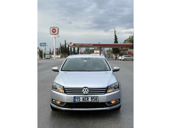 195***km’de OTOMATİK PASSAT