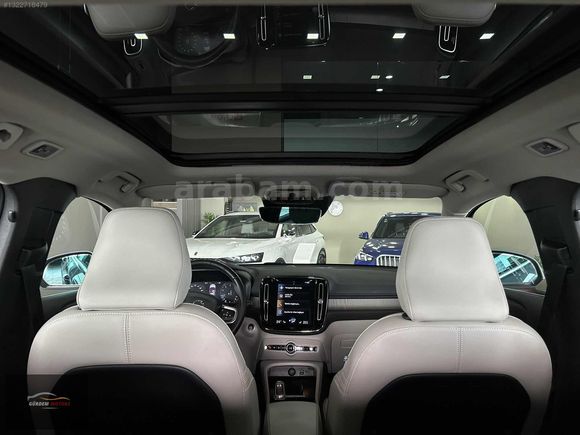 2023 | Volvo XC40 1.5 T2 Plus Bright |