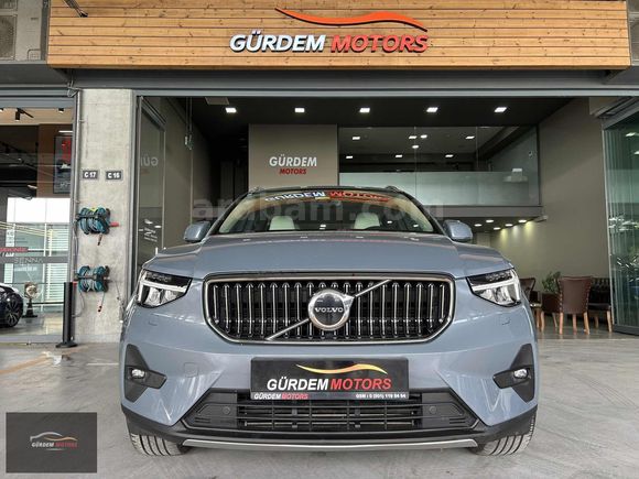2023 | Volvo XC40 1.5 T2 Plus Bright |