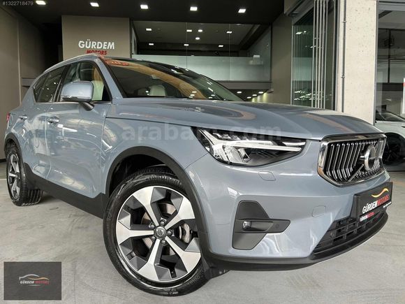 2023 | Volvo XC40 1.5 T2 Plus Bright |