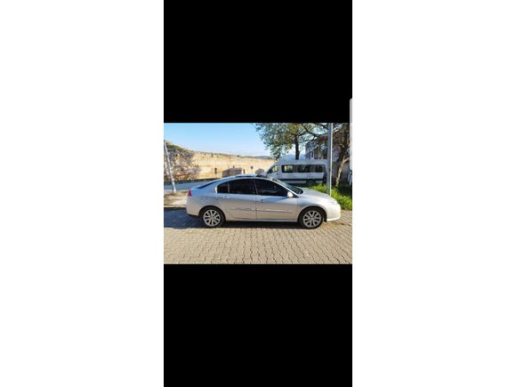 Sahibinden Renault Laguna 1.5 dCi Dynamique 2009 Model