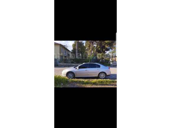 Sahibinden Renault Laguna 1.5 dCi Dynamique 2009 Model