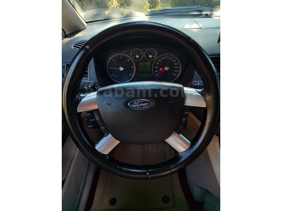 Sahibinden Ford C-Max 1.6 TDCi Ghia 2006 Model 