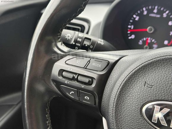 HAKAN'DAN ÇOK DÜŞÜK KM YETKİLİ SERVİS BAKIMLI RİO