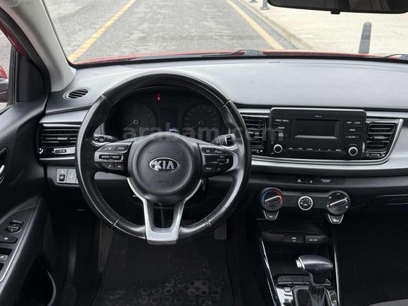 HAKAN'DAN ÇOK DÜŞÜK KM YETKİLİ SERVİS BAKIMLI RİO