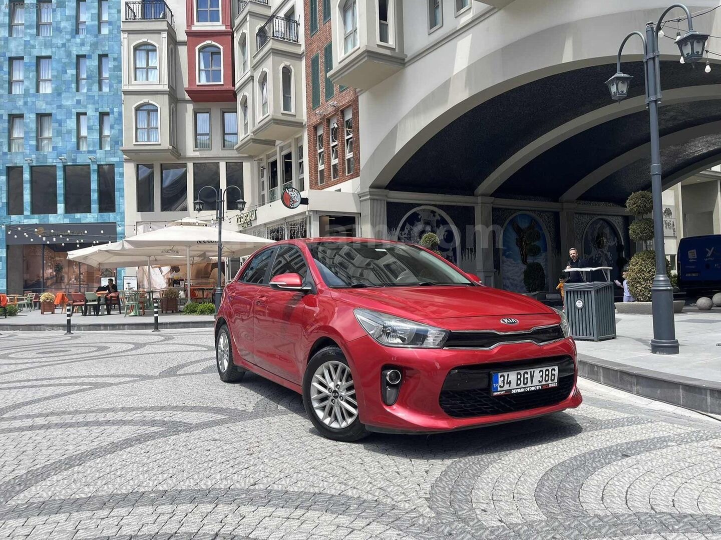 Galeriden Kia Rio 1.4 CVVT Elegance Tekno 2018 Model İstanbul 118.000 km Kırmızı 7