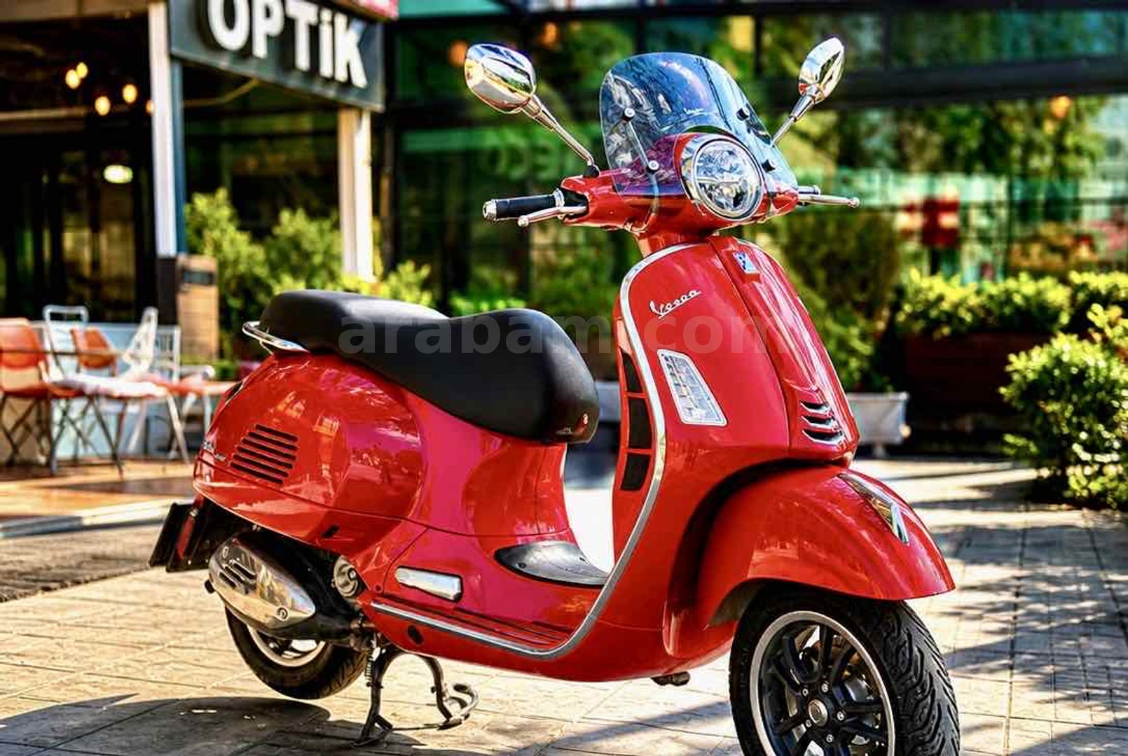Sahibinden Vespa GTS 300 Super 2023 Model Adana 6.001 km Kırmızı