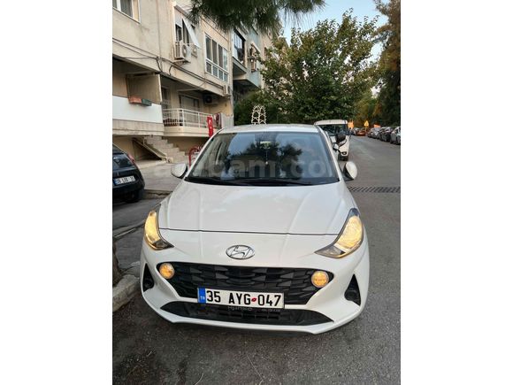 Sahibinden Hyundai i10 1.2 MPI Style 2021 Model 