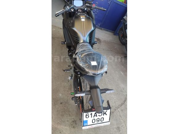 Sahibinden Kawasaki Ninja 650 KRT Edition