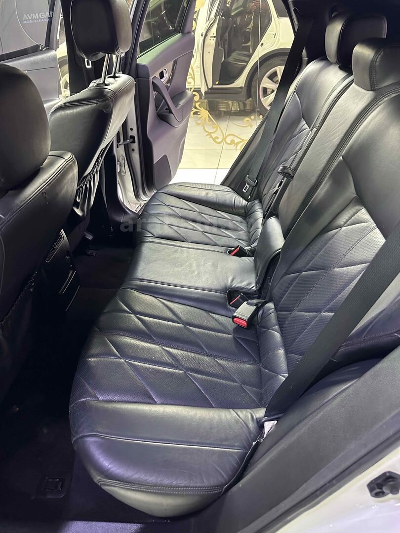 Sahibinden Infiniti FX FX30d S 2011 Model Kayseri 275.000 km Beyaz 2