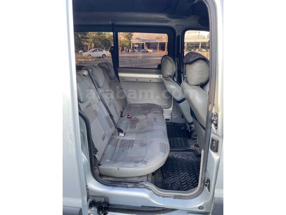 Sahibinden HATASIZ Renault Kangoo Multix 1.5 dCi Authentique 2006 Model 