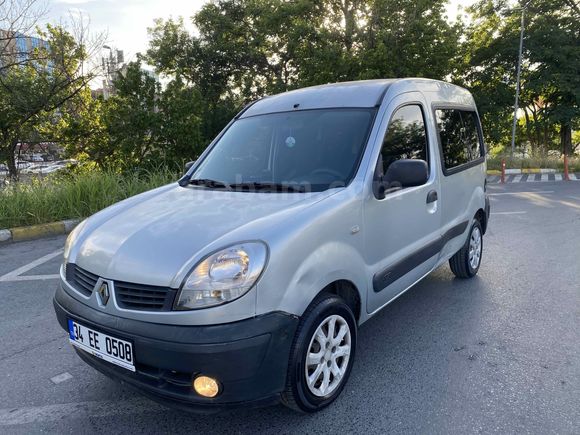 Sahibinden HATASIZ Renault Kangoo Multix 1.5 dCi Authentique 2006 Model 